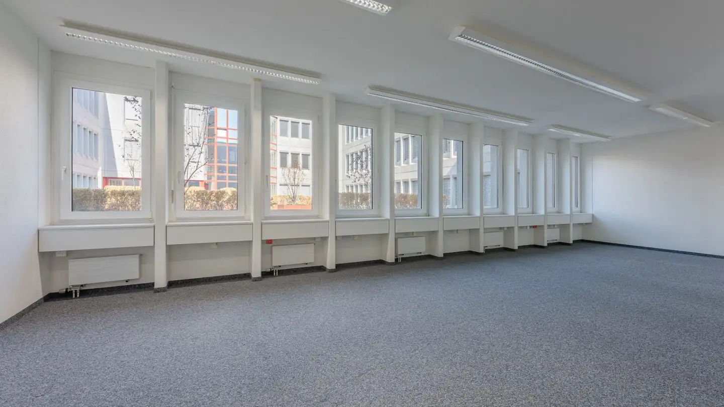 Spazio ufficio in affitto - Hardstrasse, 5430 Wettingen - Photo 2
