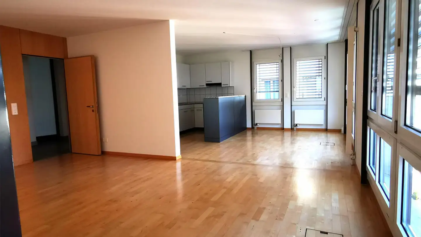 Wohnung mieten - Dorfstrasse 12, 6454 Flüelen - Foto 4