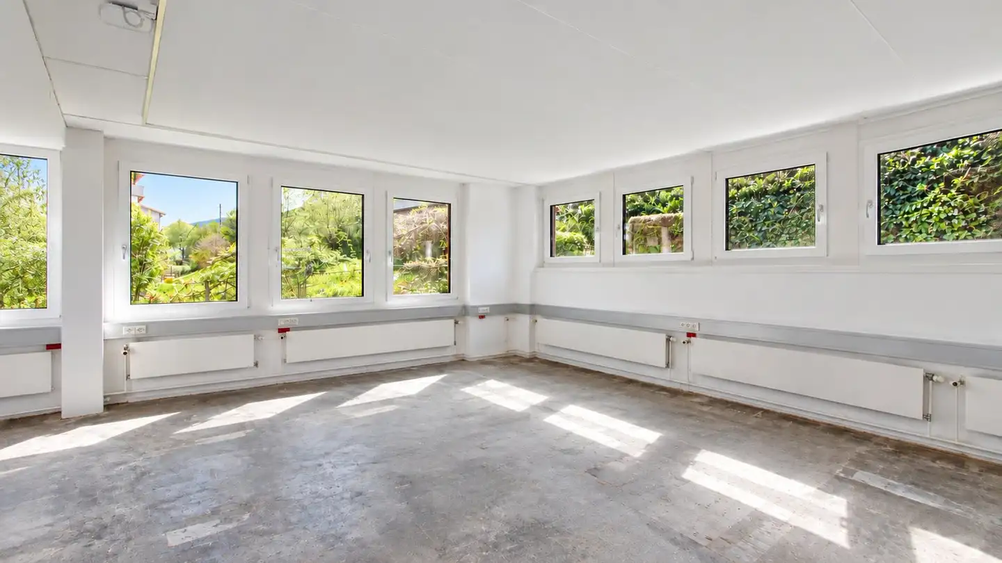 Mixed-use building for rent - Seestrasse 2, 8810 Horgen - Photo 4