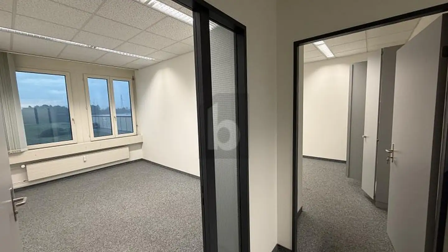 Office space for rent - 6343 Rotkreuz - Photo 4