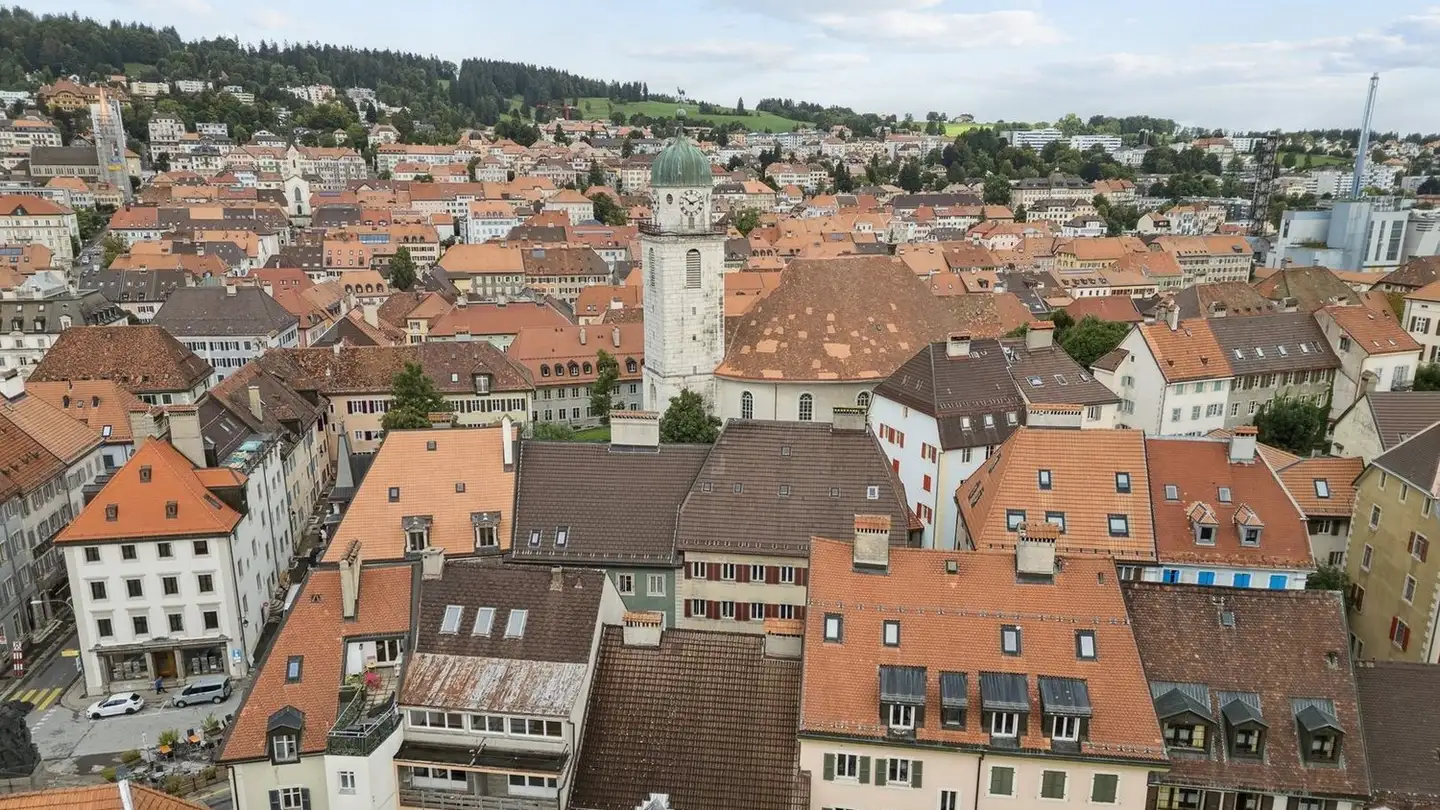 Edificio ad uso misto in vendita - 2300 La Chaux-de-Fonds