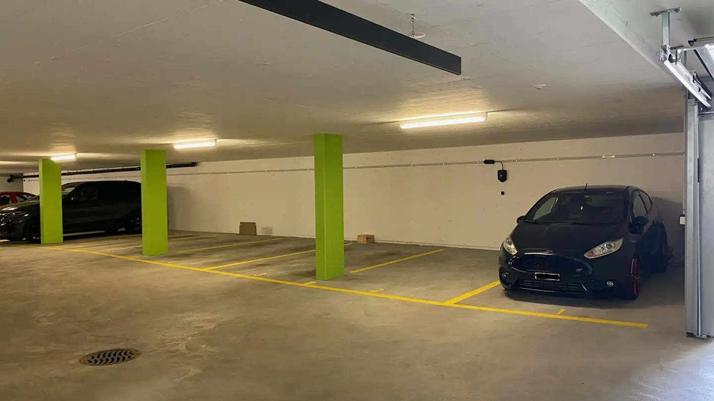 Place de parking souterraine à louer - Hauptstrasse 138, 8274 Tägerwilen