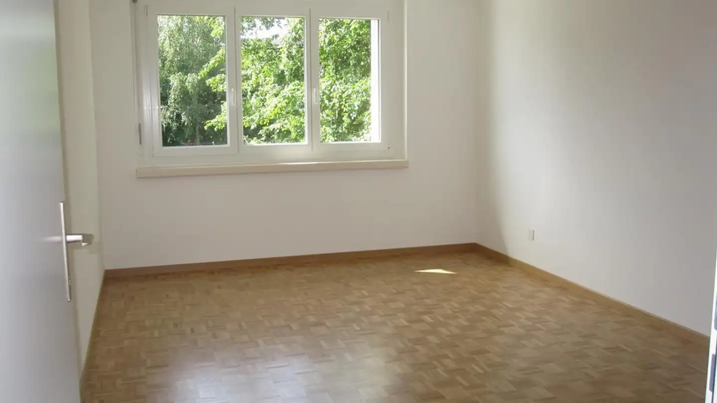 Appartement à louer - Krummibuckweg 12, 8157 Dielsdorf