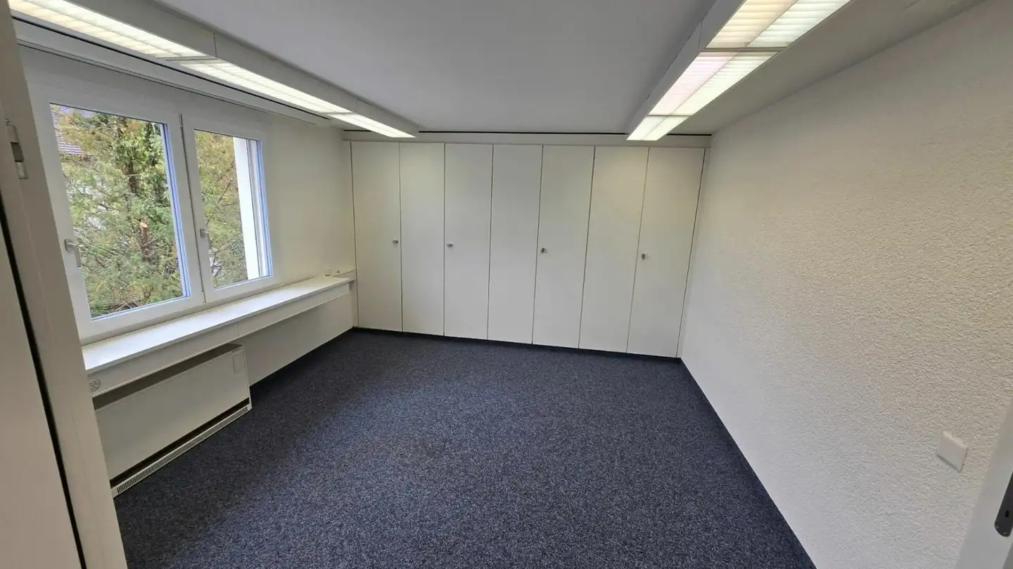 Grand magasin à louer - Steineggstrasse 32, 8852 Altendorf - Photo 4