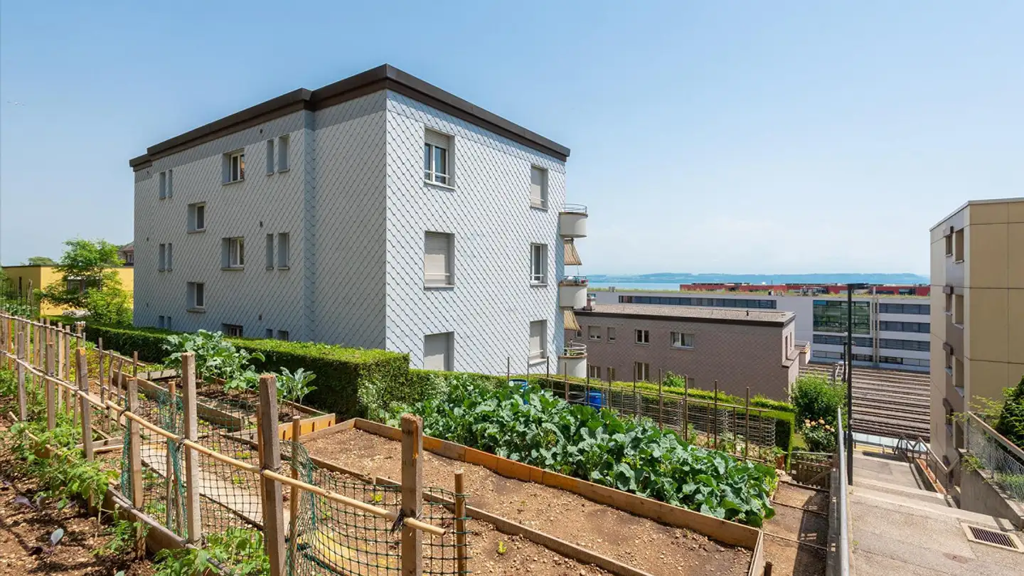 Appartement à louer - Rue Des Fahys 69, 2000 Neuchâtel - Photo 2