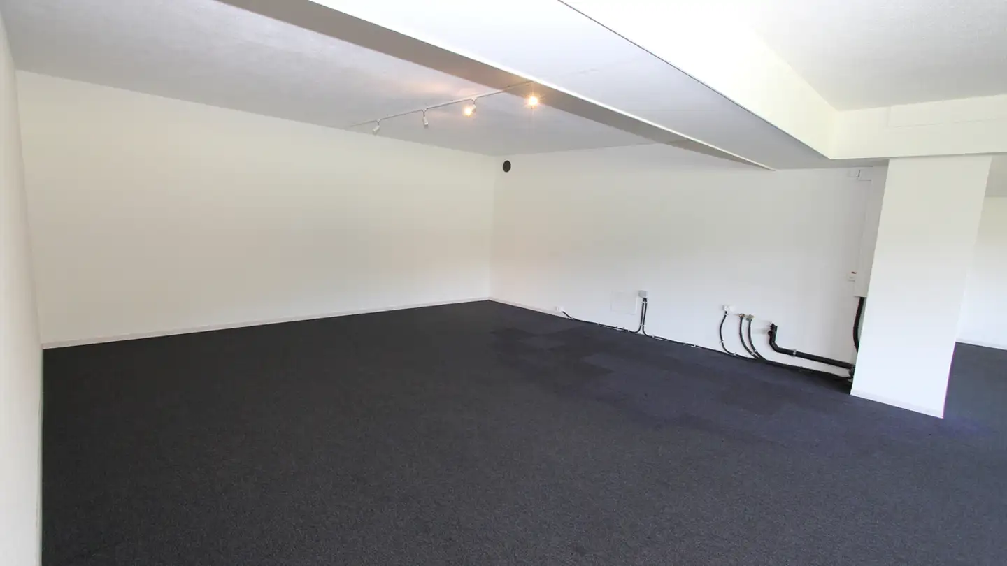 Office space for rent - Industriestrasse 20, 8424 Embrach - Photo 3
