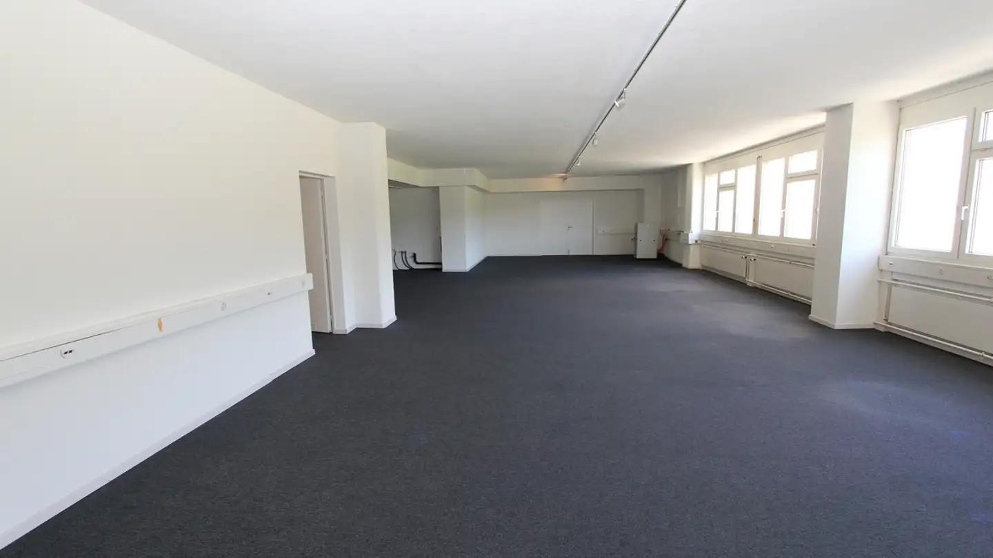 Office space for rent - Industriestrasse 20, 8424 Embrach - Photo 4