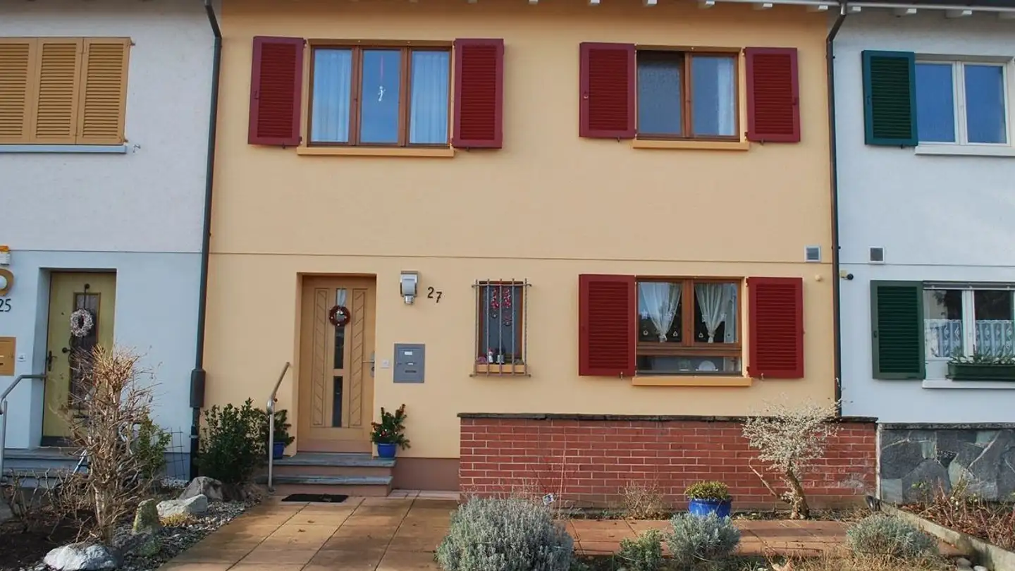 Row house for rent - Bodmenstrasse 27, 4153 Reinach BL