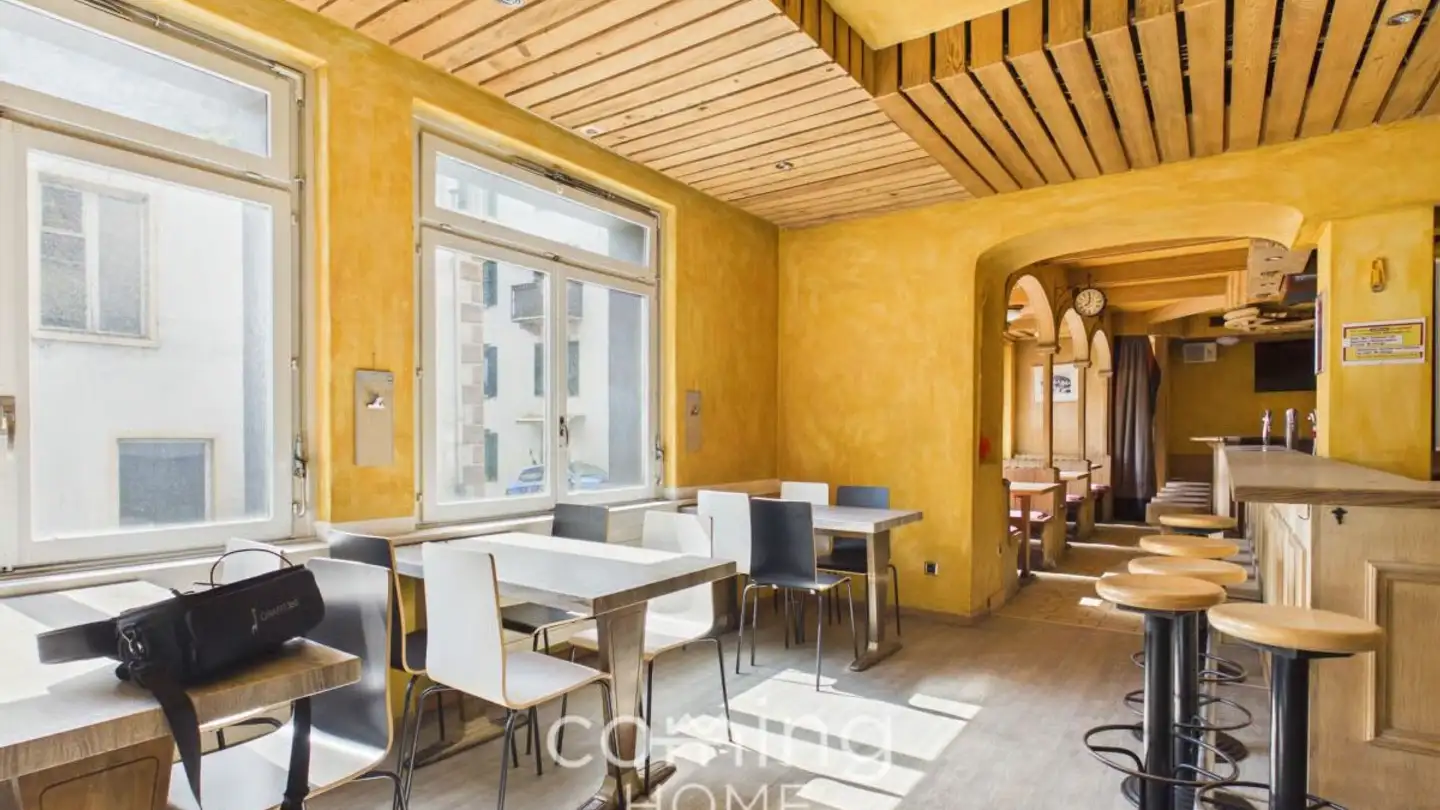 Restaurant for rent - 3922 Stalden VS - Photo 4