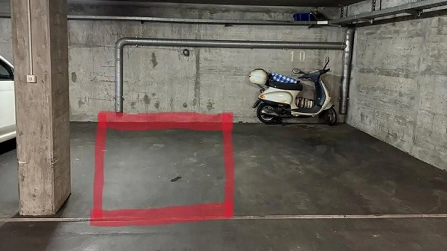 Garage individuel à louer - Bettingerstrasse, 4125 Riehen