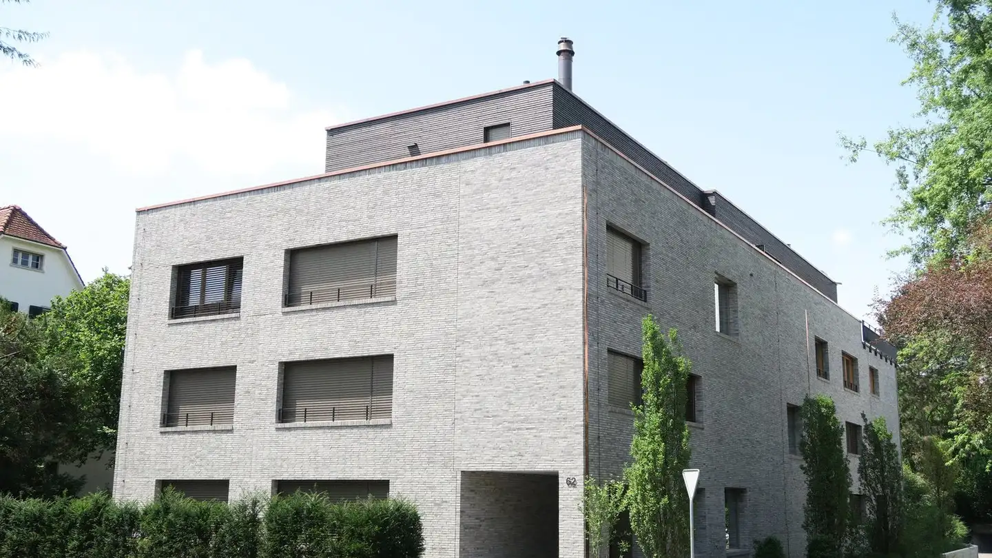 Place de parking souterraine à louer - Bahnhofstrasse 62, 4125 Riehen