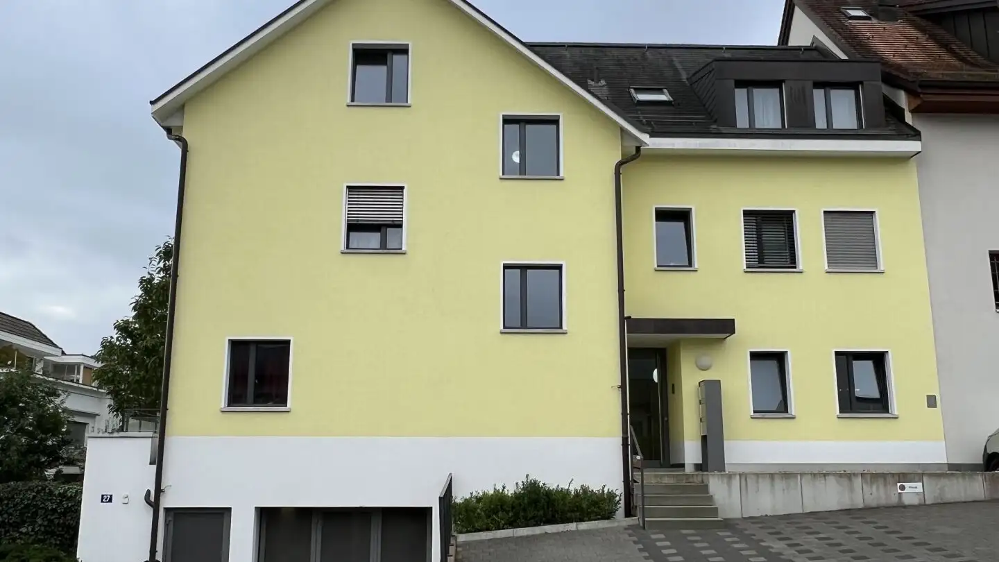 Outdoor parking space for rent - Leimbachstrasse 27, 8134 Adliswil