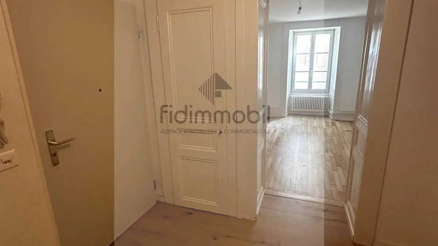 Wohnung mieten - Rue de l'Ecluse 48, 2000 Neuchâtel - Foto 3