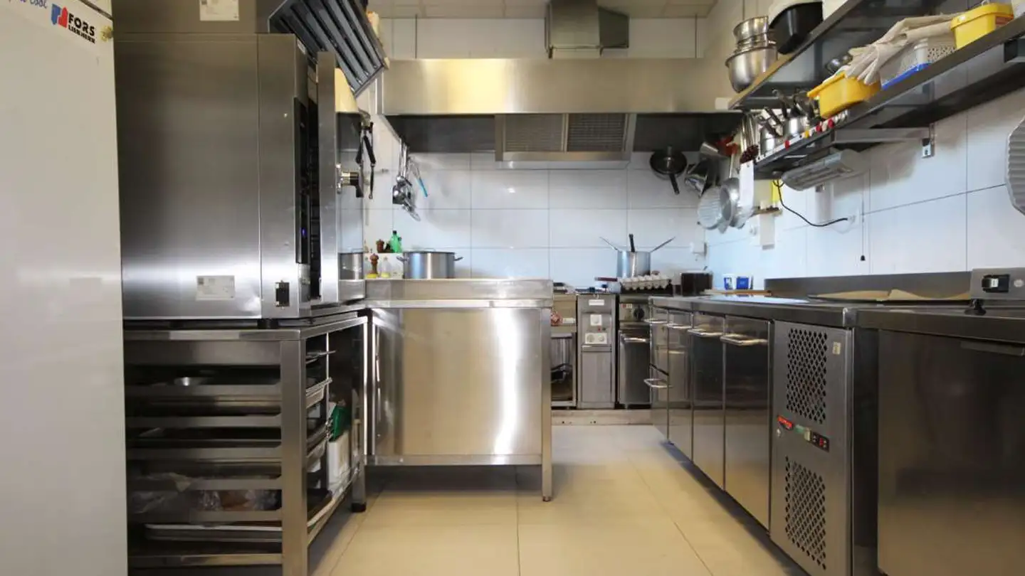 Shop for sale - Via Orti, 6900 Lugano