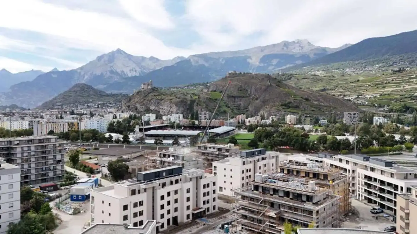 Attique à vendre - 1950 Sion