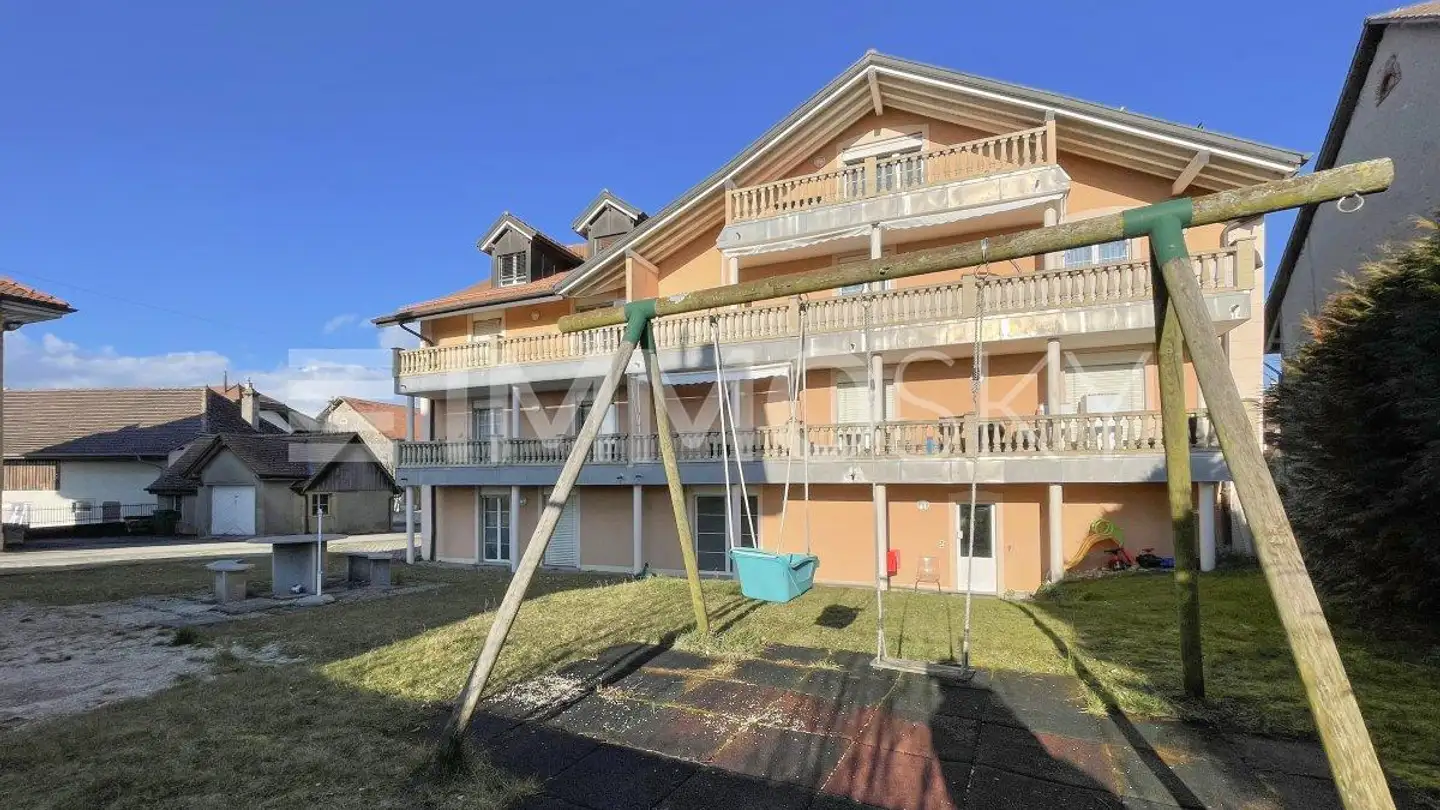 Mixed-use building for sale - 1433 Suchy - Photo 2