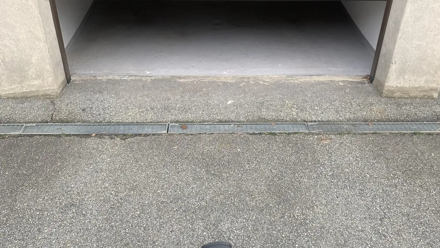 Single garage for rent - Sandstrasse, 3904 Naters - Photo 2