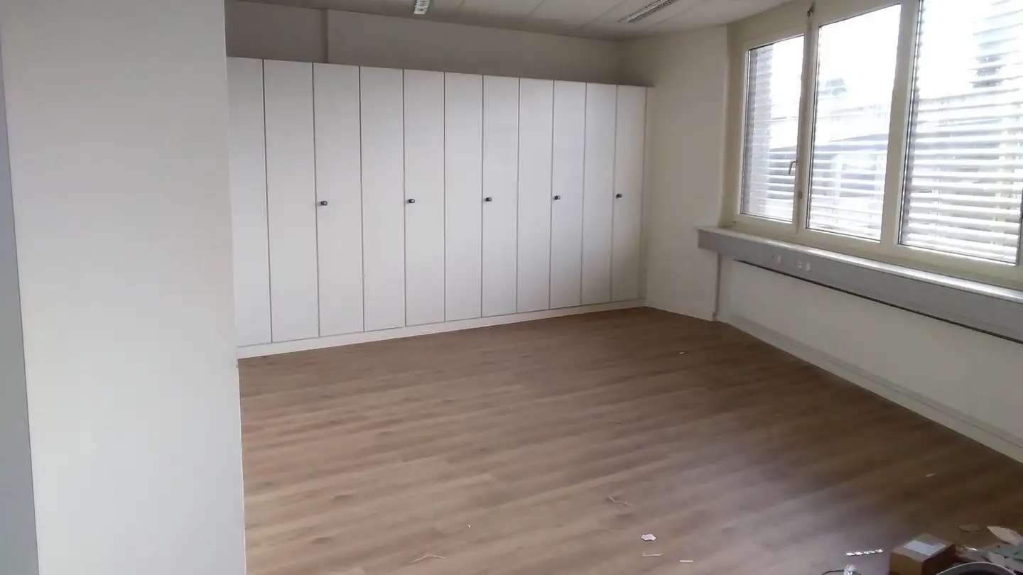 Bürofläche mieten - Industriestrasse 44, 8152 Glattbrugg