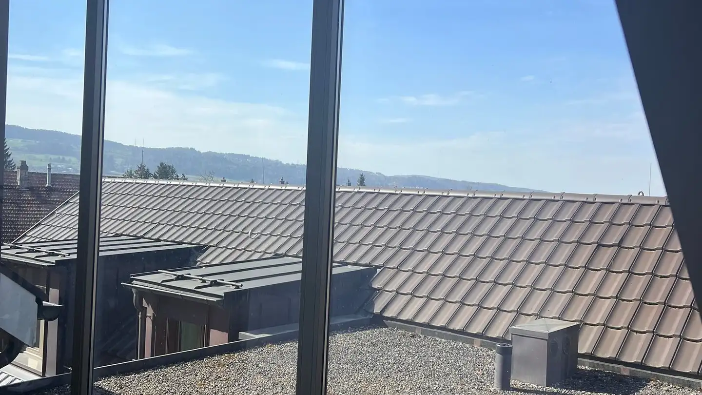 Attique à louer - Seestrasse 88, 8610 Uster - Photo 2