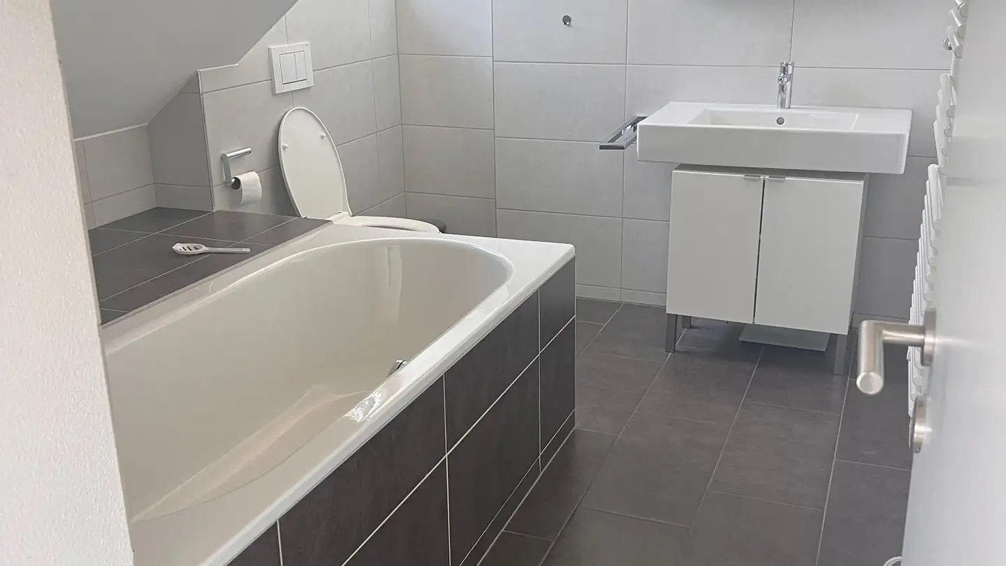 Attique à louer - Seestrasse 88, 8610 Uster - Photo 4