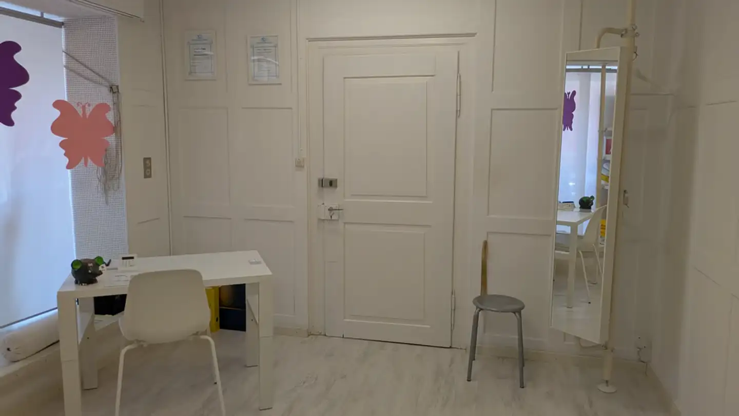 Commercial for rent - Webereistrasse 18, 8192 Glattfelden - Photo 2
