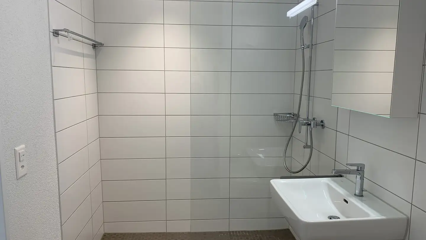 Wohnung mieten - Weissensteinweg 5, 5330 Bad Zurzach - Foto 4