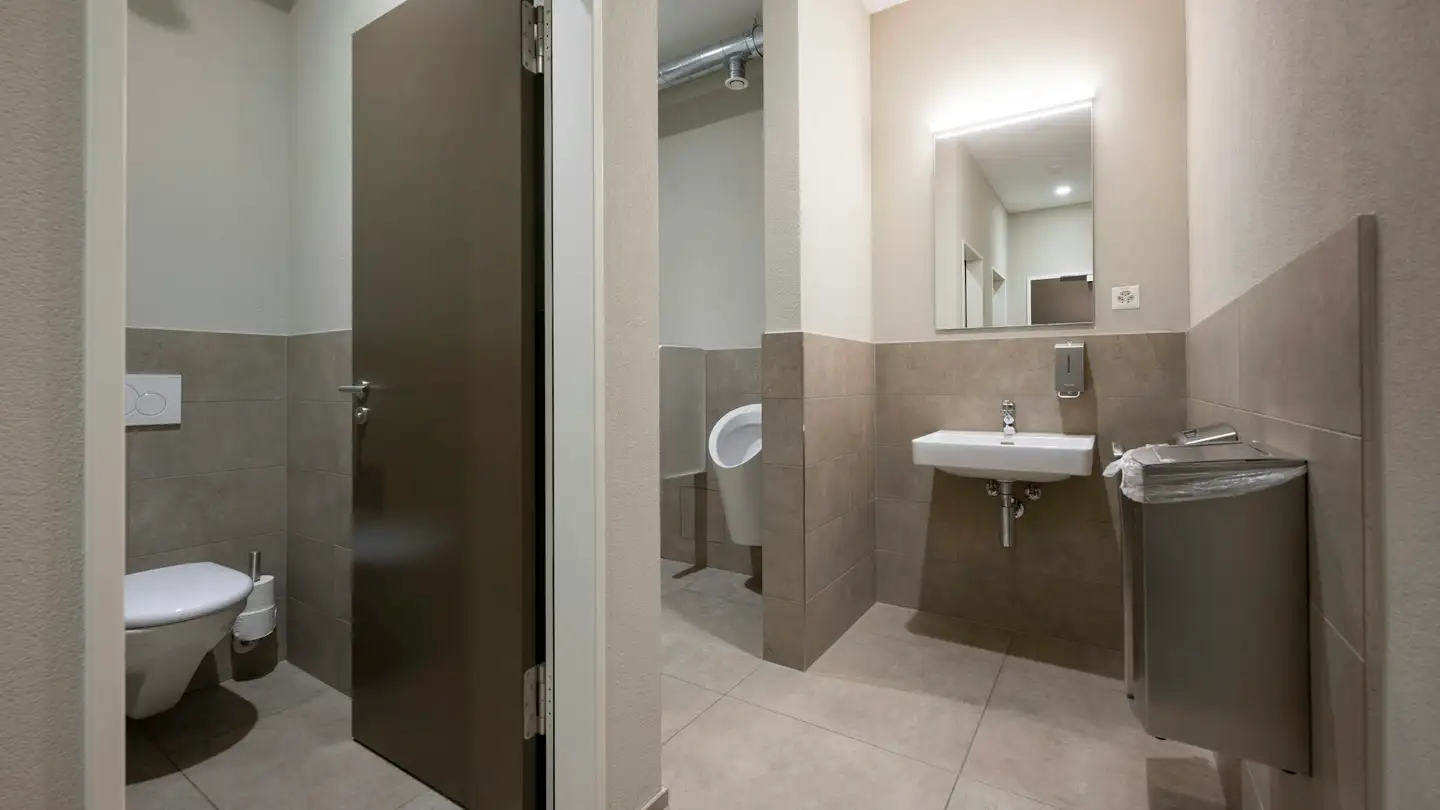 Spazio ufficio in affitto - Industriestrasse 33, 5242 Lupfig - Photo 2