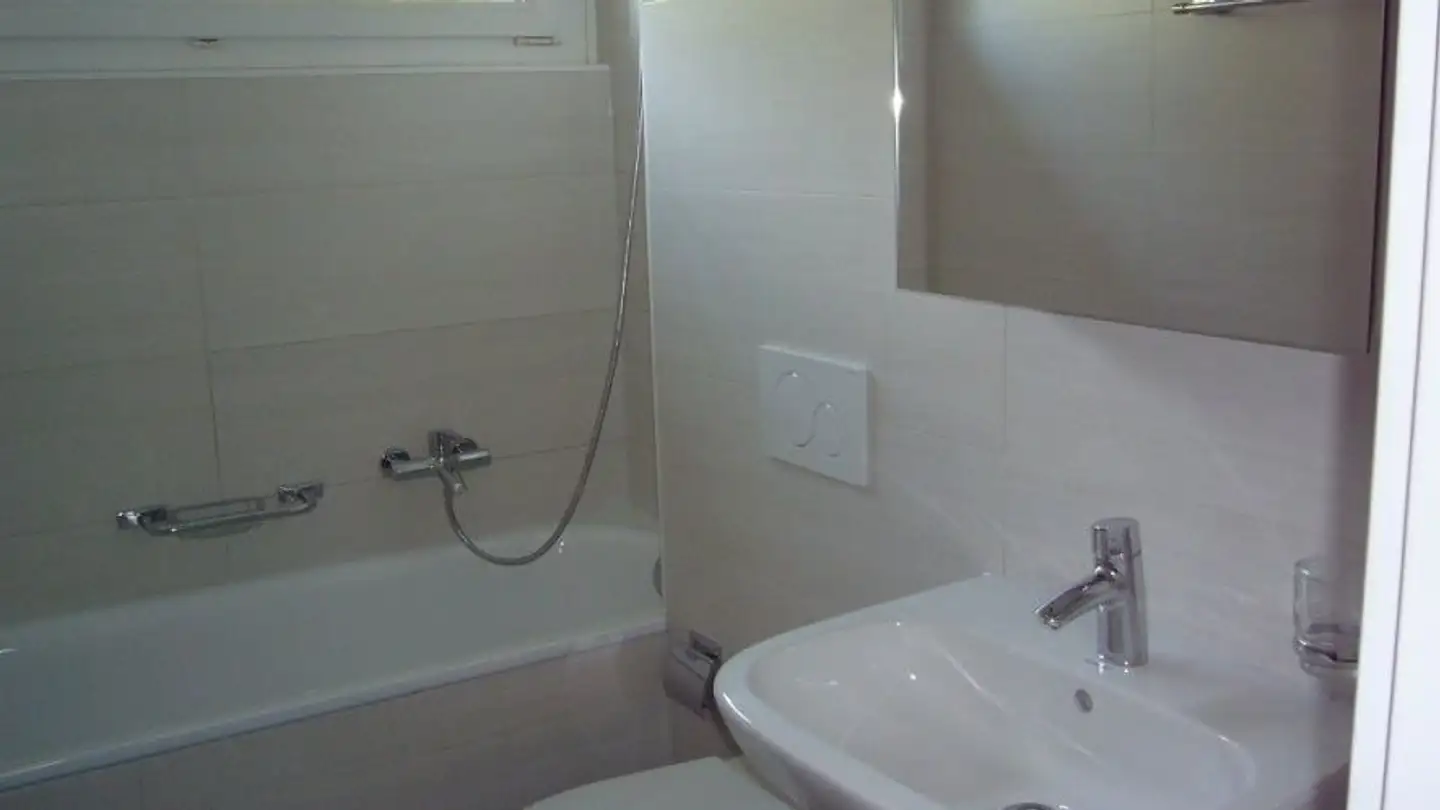 Appartamento in affitto - Avenue Pierre-De-Savoie 54, 1400 Yverdon-les-Bains - Foto 3