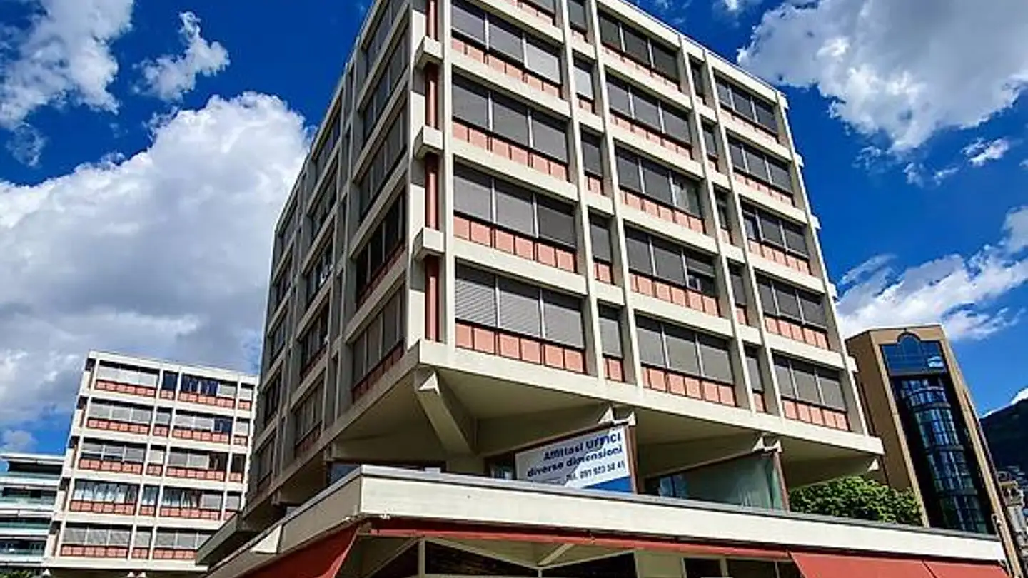 Commercial for rent - Via Serafino Balestra 9, 6900 Lugano