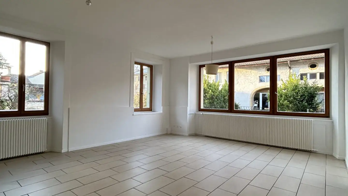 Appartamento in affitto - Rue Du Village, 1424 Champagne - Photo 2