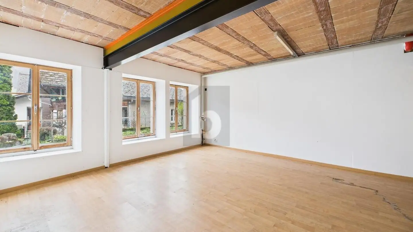 Spazio ufficio in affitto - 3762 Erlenbach im Simmental - Photo 2