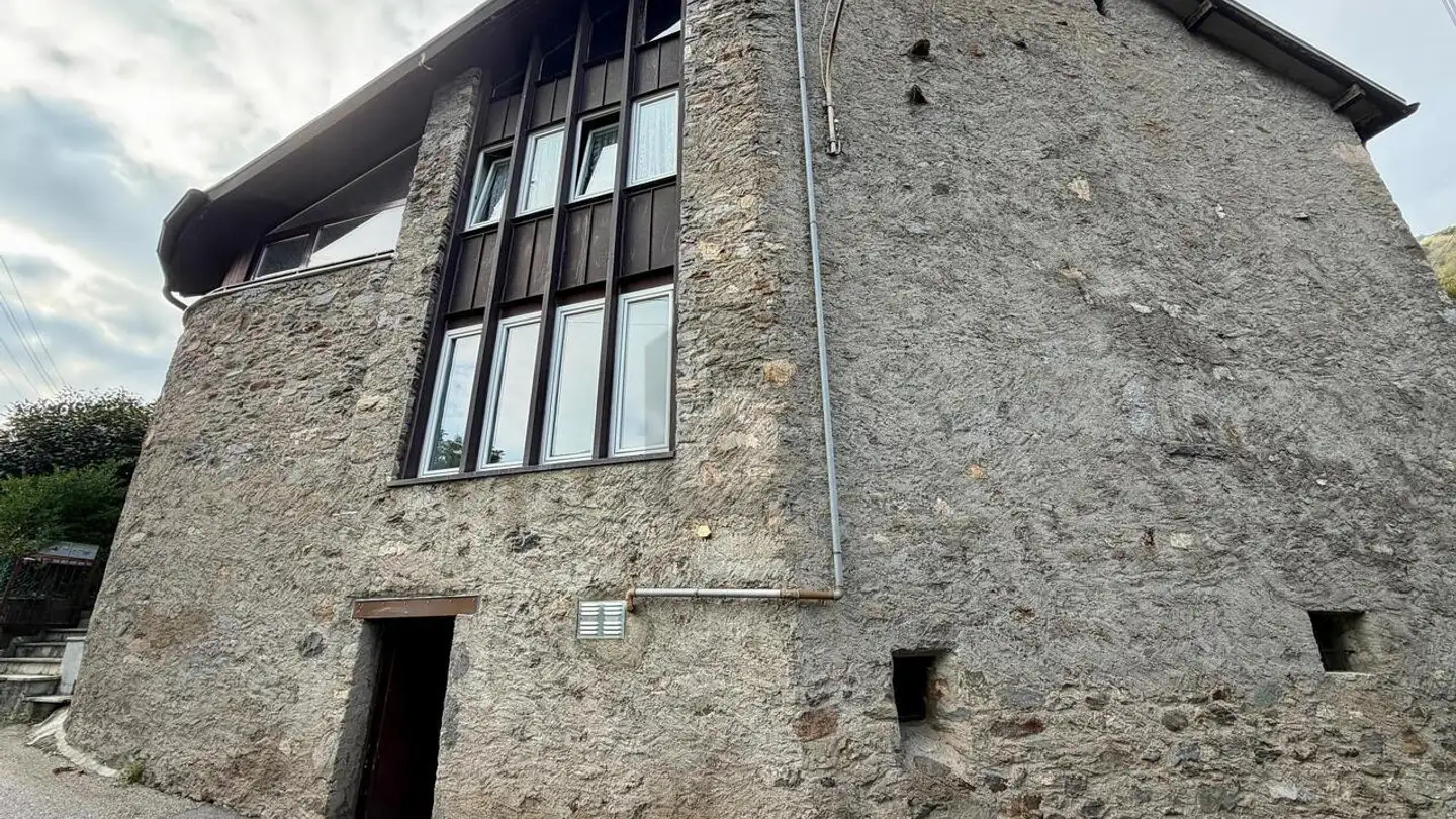 Immeuble résidentiel à vendre - 6802 Rivera