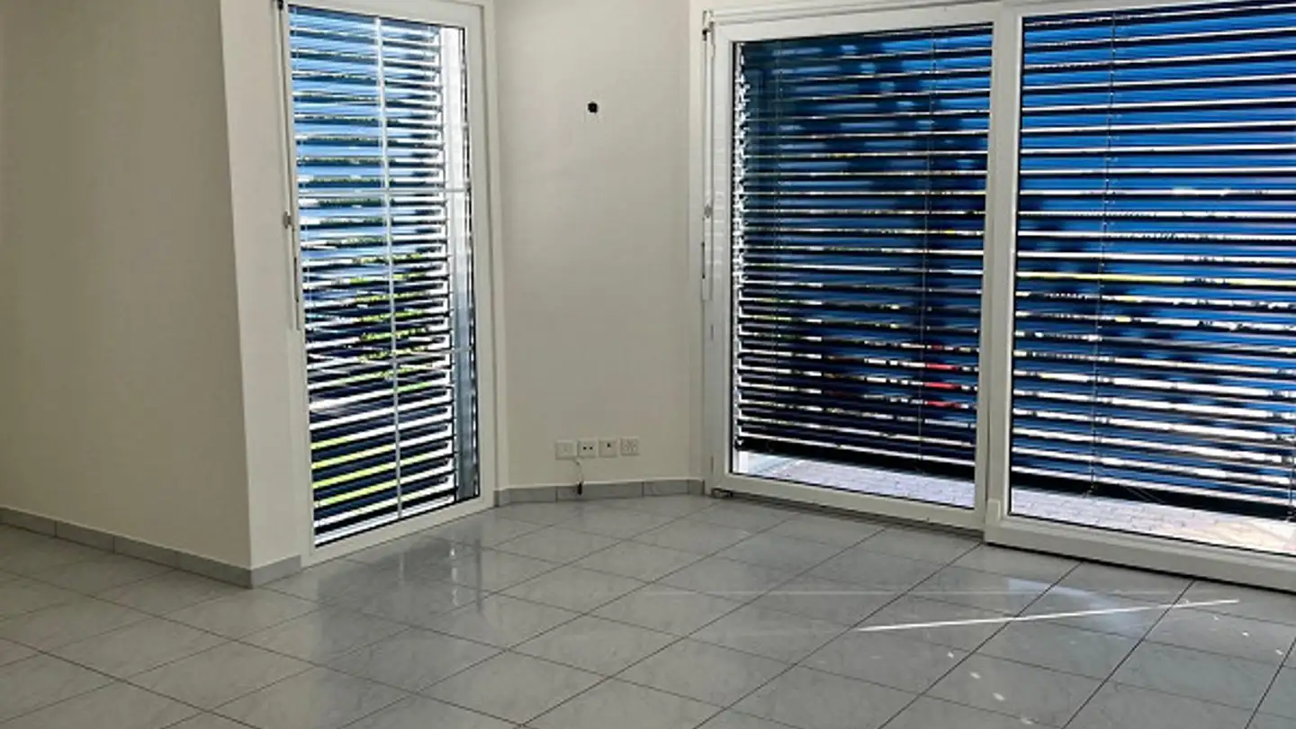 Appartement à louer - Via Trebla 30, 7013 Domat/Ems - Photo 2