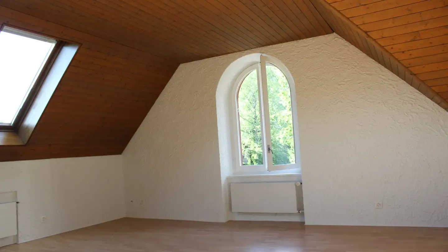Attique à louer - Tellstrasse 19, 5000 Aarau - Photo 3