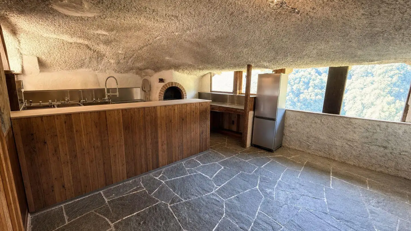 Mixed-use building for sale - 6662 Russo - Photo 4