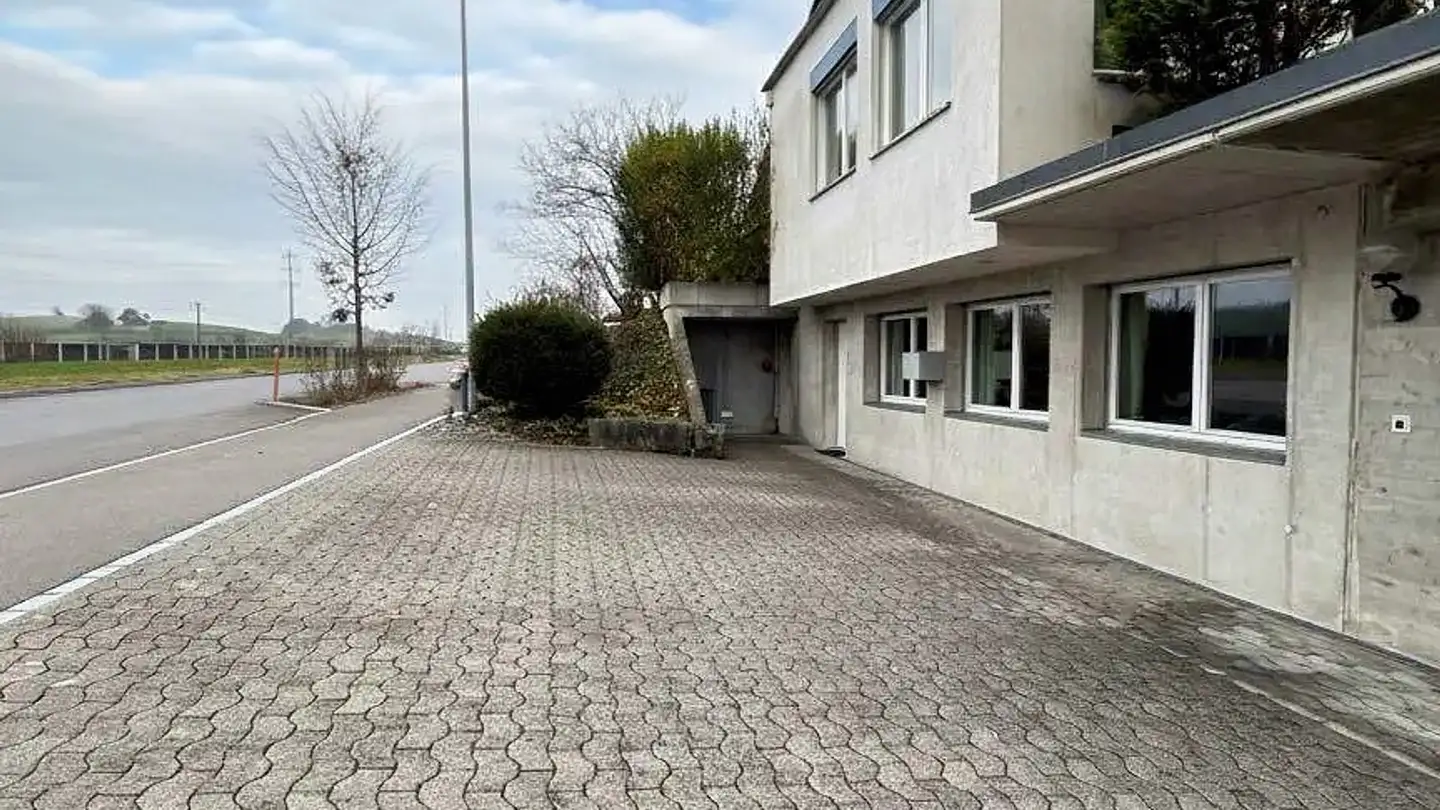 Commercial for rent - Chamstrasse 32, 8934 Knonau - Photo 2