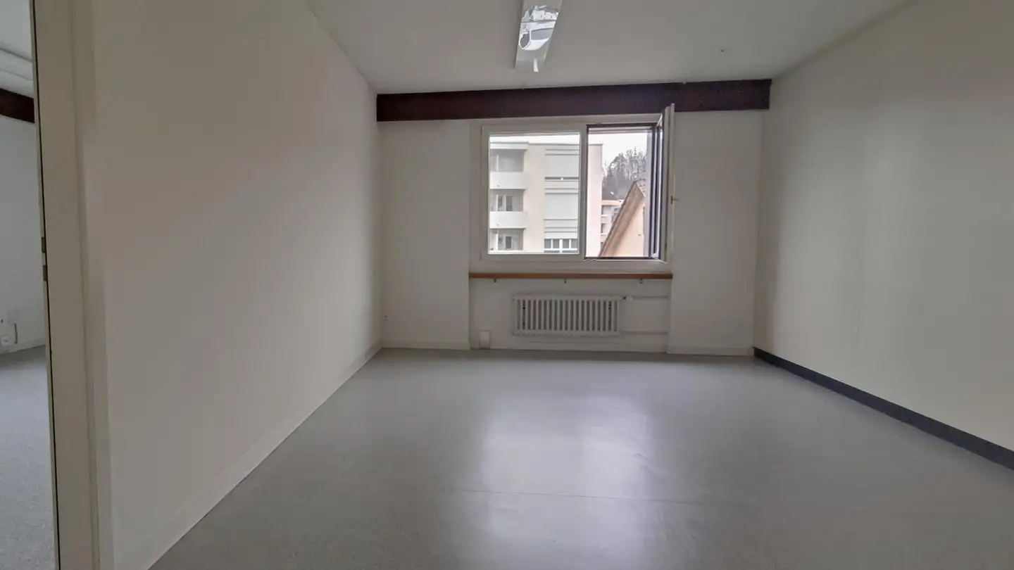 Office space for rent - Schulhausstrasse 10, 6048 Horw