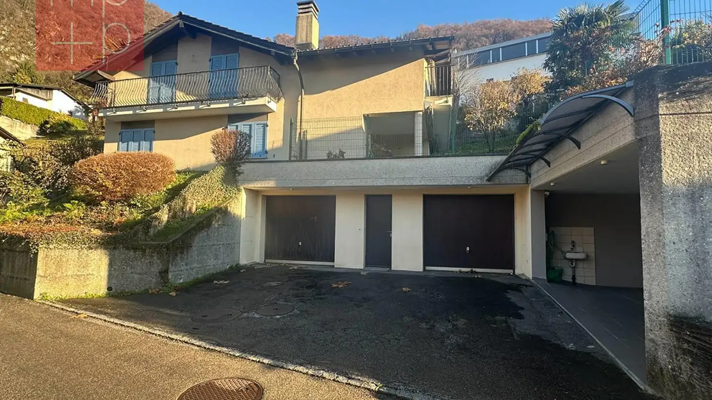 Villa for rent - 6913 Carabbia