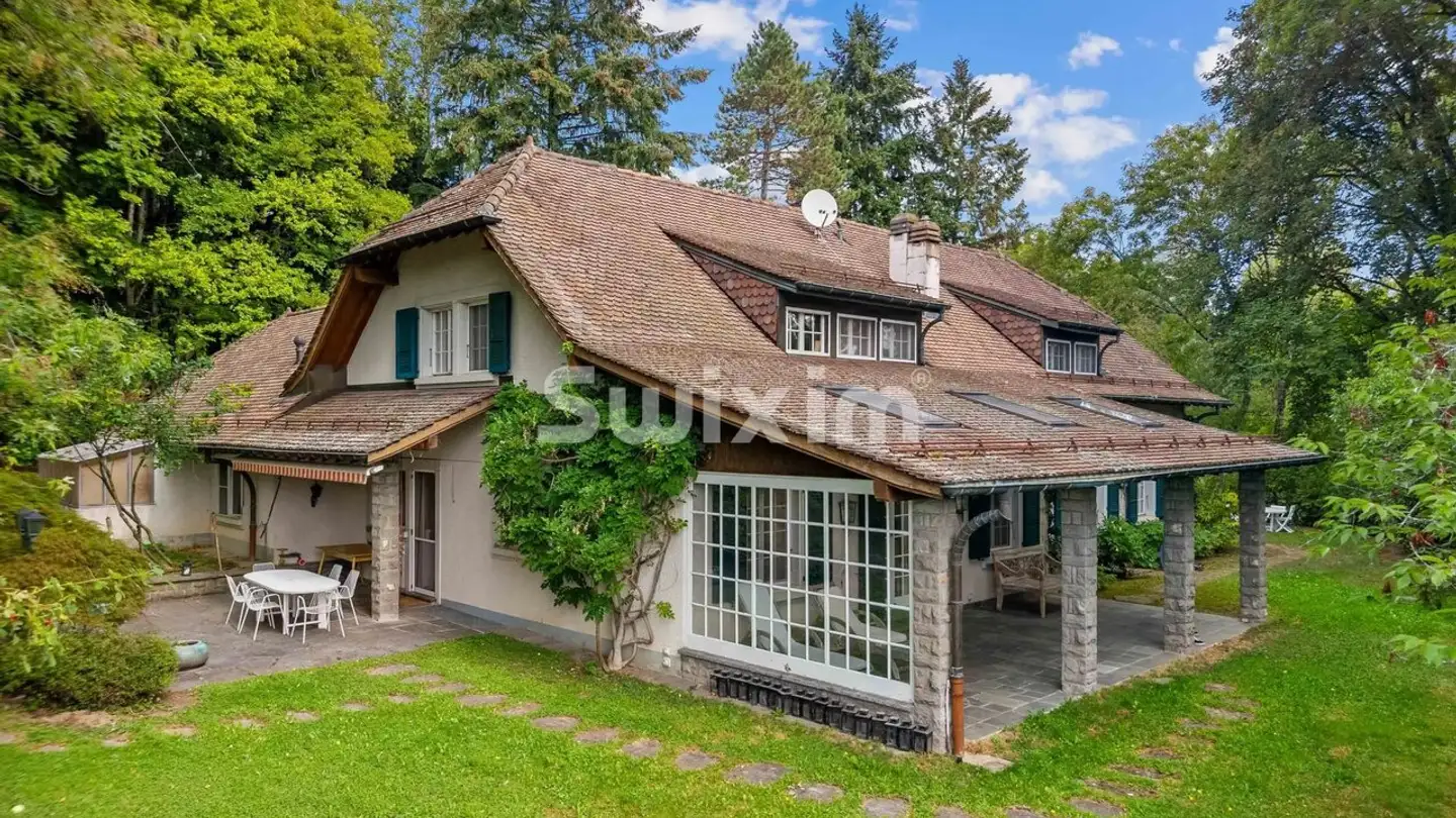 Maison atypique à vendre - 1073 Savigny