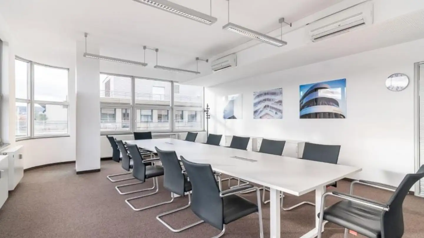 Office space for rent - Hertensteinstrasse 51, 6004 Luzern