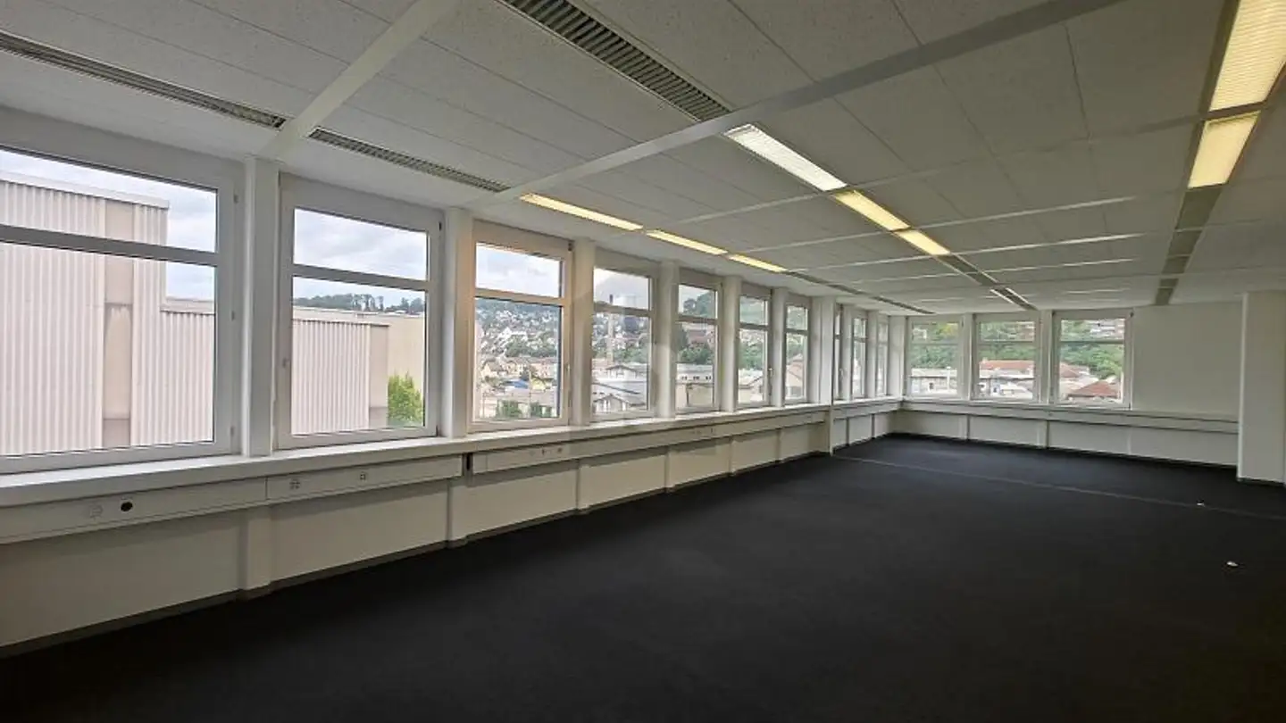 Bürofläche mieten - 4142 Münchenstein - Foto 3