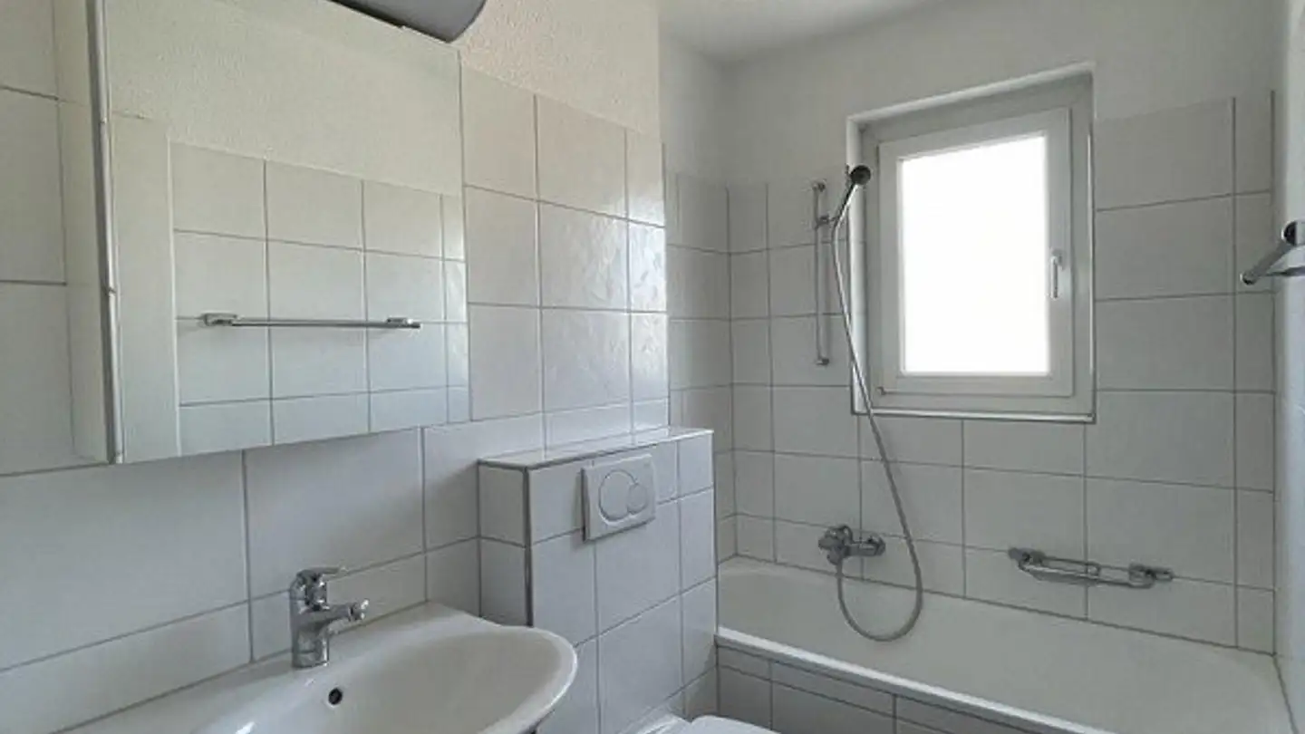 Wohnung mieten - Badenerstrasse 37, 8952 Schlieren - Foto 4