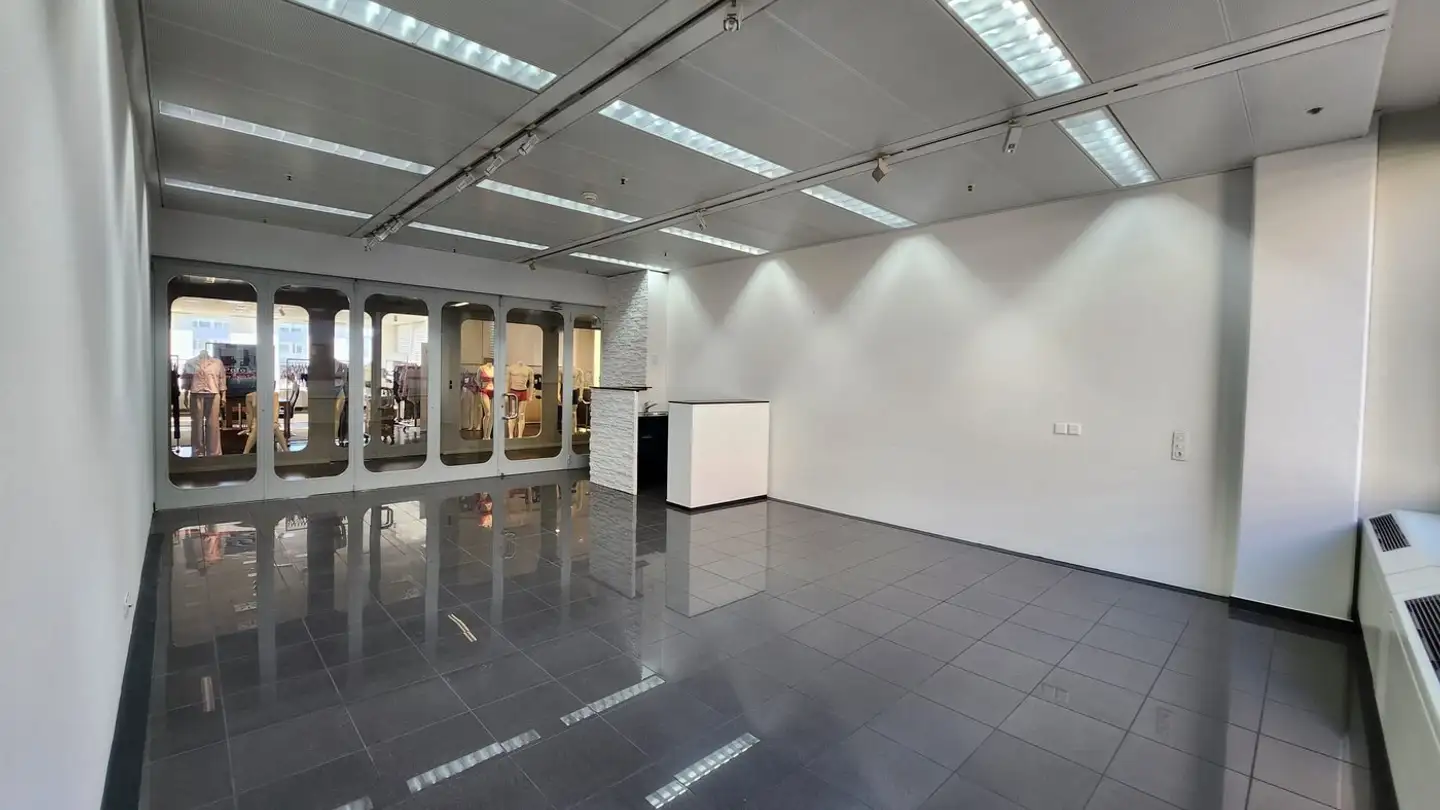 Gewerbe mieten - Thurgauerstrasse 117, 8152 Glattpark (Opfikon)