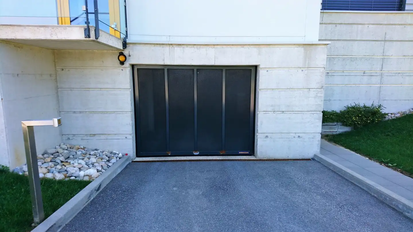 Parcheggio esterno in affitto - Route De L'orée-Du-Bois 5, 2300 La Chaux-de-Fonds - Photo 3