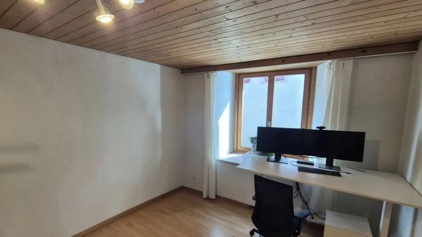 Appartement meublé à louer - 7015 Tamins - Photo 3