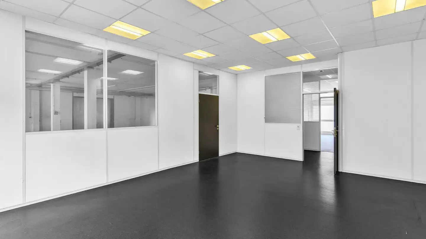 Commercial à louer - Rietbergstrasse 49a, 9403 Goldach