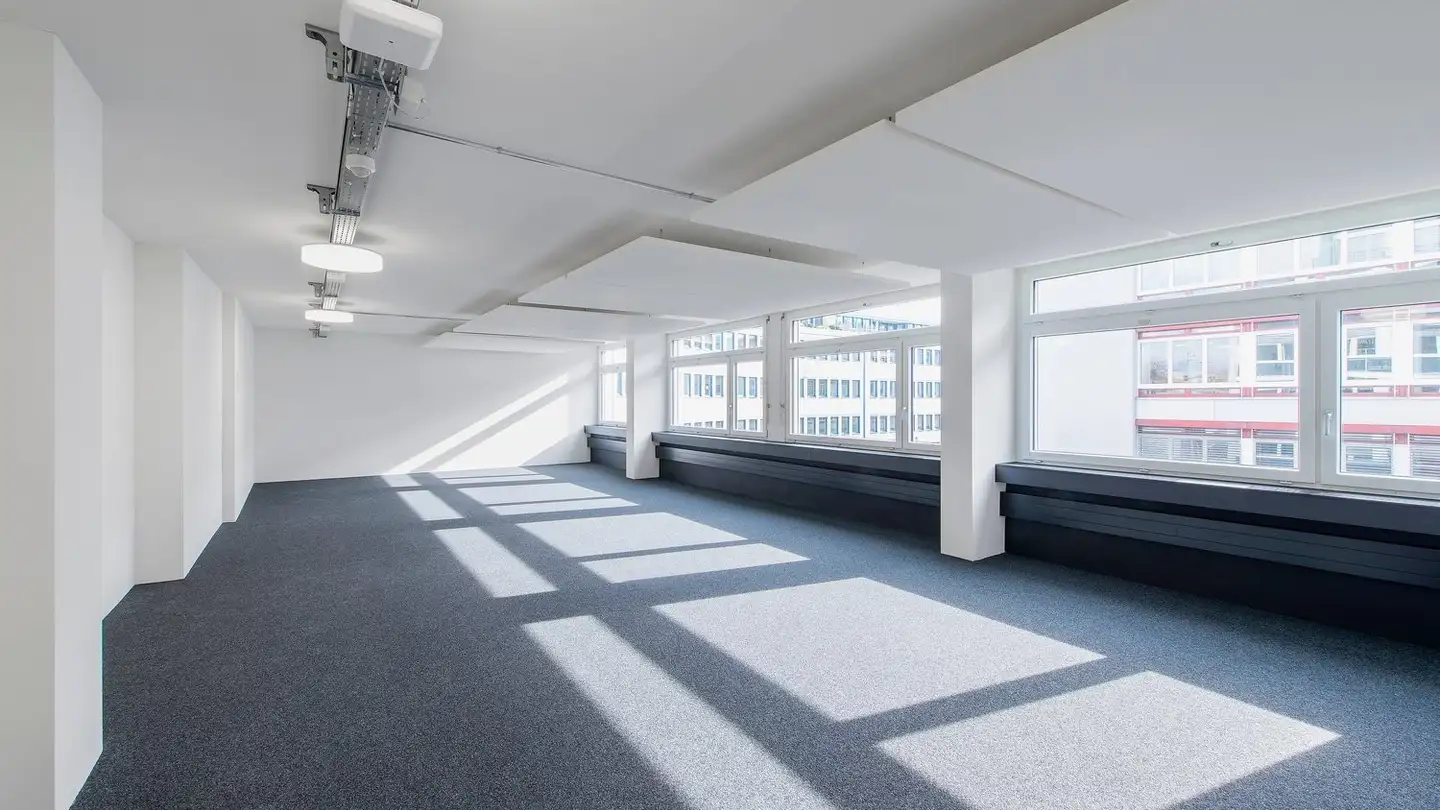 Bürofläche mieten - Räffelstrasse 20, 8045 Zürich - Foto 2