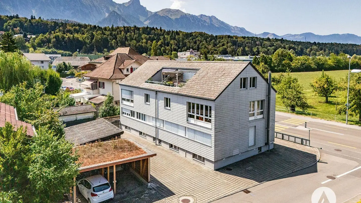 Edificio residenziale in vendita - Gwattstrasse 125, 3645 Gwatt (Thun)