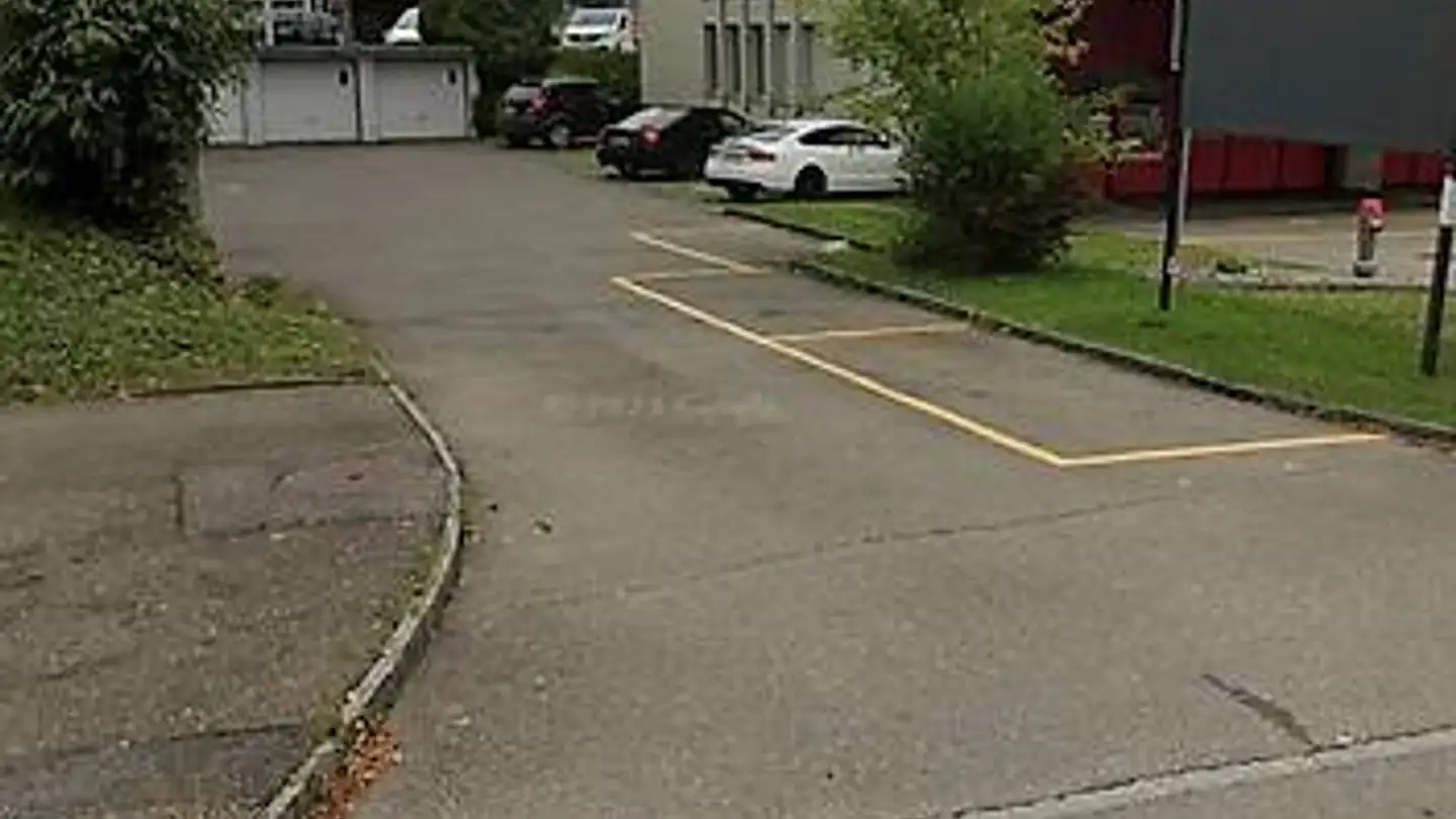 Place de parking extérieure à louer - Neuenkirchstrasse 22, 6020 Emmenbrücke - Photo 3