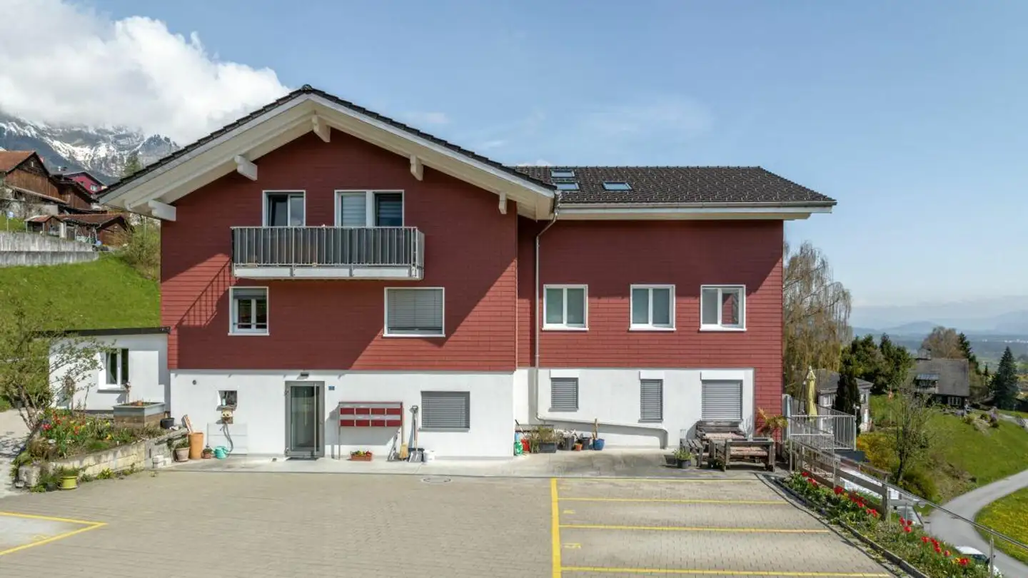 Outdoor parking space for rent - Hinderbergstrasse 2, 9473 Gams